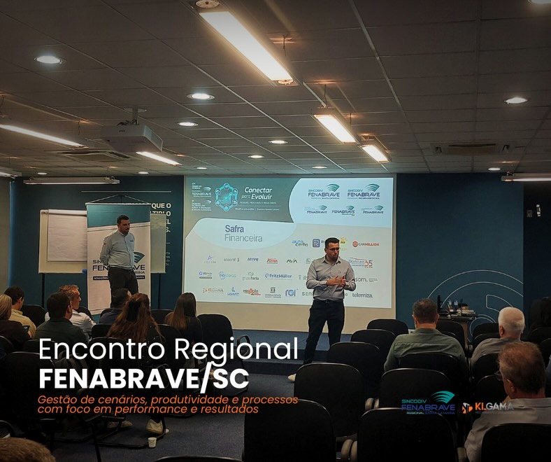 Participando do 42º Encontro Regional da FENABRAVE/SC, em Blumenau, um momento importante de conexão, troca de experiências e visão estratégica para o setor automotivo.
Nosso diretor estratégico Lucas Kister esteve presente acompanhando as discussões sobre cenários, produtividade e processos com foco em performance e resultados, temas cada vez mais relevantes para o futuro das concessionárias.
Eventos como este fortalecem o diálogo entre empresas, entidades e especialistas, contribuindo para uma gestão mais eficiente e preparada para os desafios do mercado.
#fenabrave #sindicov #gestãoambiental #estratégia