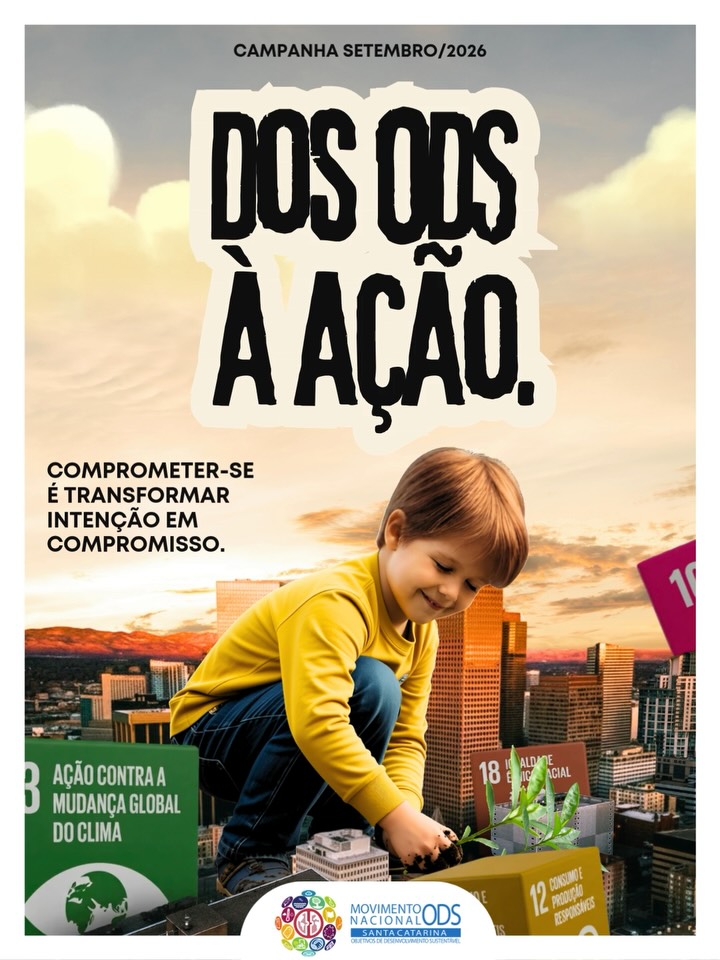 Dos ODS à ação. Comprometer-se é transformar intenção em ação.
Ao tornar-se signatário do Movimento ODS SC, a pessoa ou organização passa a integrar uma rede que fortalece a implementação da Agenda 2030 em Santa Catarina.
Esse compromisso começa com a adesão, representada pelo Selo Juntos pelos ODS, e continua com a prestação de contas anual por meio do Relatório de Compromissos. Os signatários que enviam o relatório recebem a Declaração de Compromissos, documento que reconhece o compromisso assumido com o Movimento. Ela não certifica nem chancela projetos ou ações.
Em 2025, a rede reuniu 2.238 signatários, esteve presente em 128 municípios, realizou 34 ações e eventos e alcançou mais de 4,66 mil pessoas. Essas iniciativas contribuíram especialmente para os ODS 4, 11, 13, 16 e 17, fortalecendo metas relacionadas à educação para o desenvolvimento sustentável, aos territórios, à ação climática, à governança e às parcerias.
Conhecer. Comprometer-se. Transformar.
#PraTodosVerem: Carrossel do Movimento ODS Santa Catarina sobre sua atuação pela Agenda 2030. As telas apresentam informações sobre a rede de signatários, compromissos, resultados de 2025 e contribuições para os ODS 4, 11, 13, 16 e 17. Fotografias mostram momentos de formação, diálogo, mobilização comunitária, ações ambientais, eventos e encontros entre diferentes públicos. O carrossel reforça a importância da educação, da participação, das parcerias e da ação coletiva para transformar os territórios. Ao final, aparecem a marca do Movimento ODS SC e as logomarcas dos apoiadores oficiais.
#setembroods #odsnaprática #agenda2030 #movimentoodssc